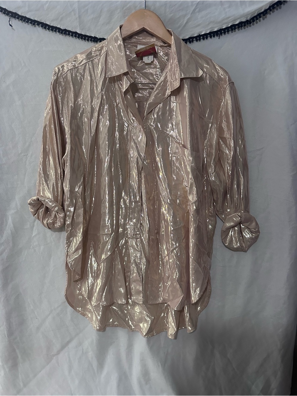 Year of Ours Champagne Gold Metallic Button Down in Size L - Excellent